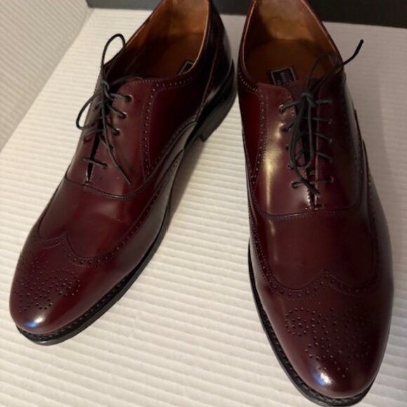 New/Without box -  Bostonian Classics Burgundy Wingtip Toe Oxford Shoes: 11 D/B - Picture 1 of 9